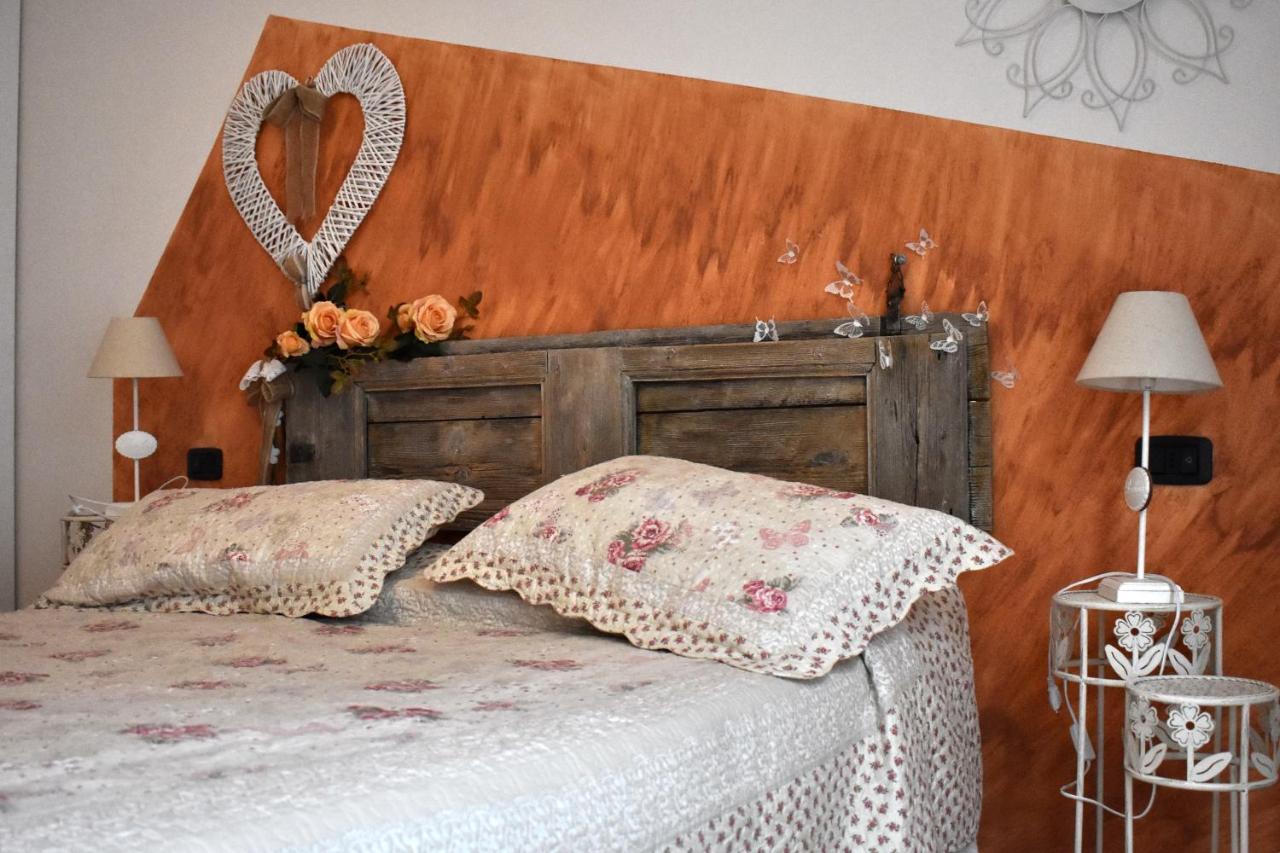 B&B Tulipano Crone ภายนอก รูปภาพ