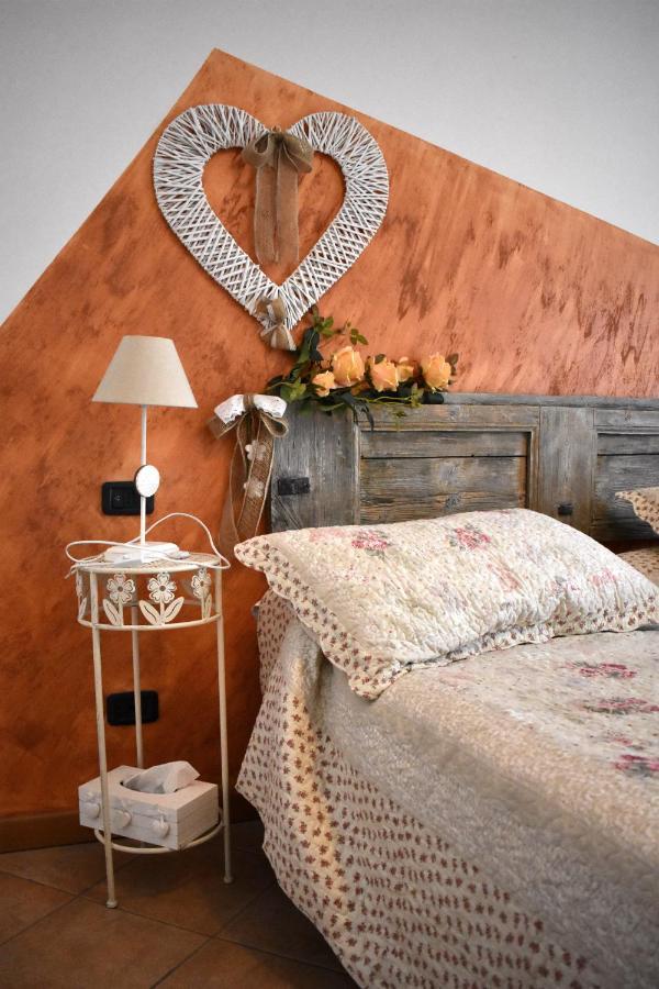B&B Tulipano Crone ภายนอก รูปภาพ